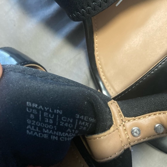 Calvin Klein Braylin Wedged Sandals - Picture 3 of 4